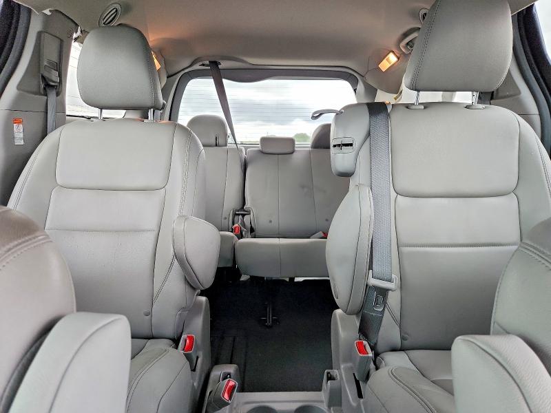 48432566 :رقم المزاد ، 5TDYZ3DC0KS019274 vin ، 2019 Toyota Sienna مزاد بيع