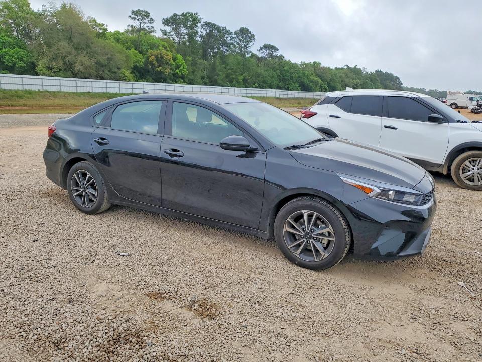 47837926 :رقم المزاد ، 3KPF24AD8RE804287 vin ، 2024 Kia Forte مزاد بيع