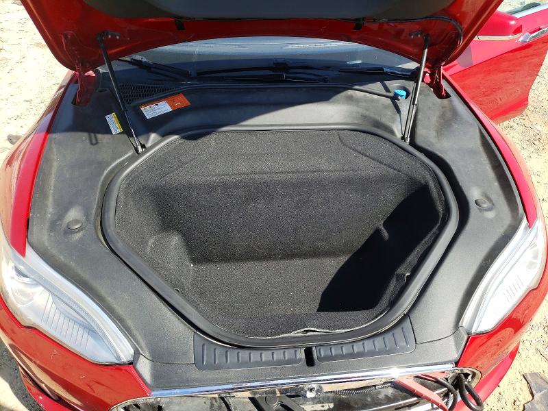 Продаж на аукціоні авто 2014 Tesla Model S, vin: 5YJSA1H2XEFP62536, номер лоту: 50173846