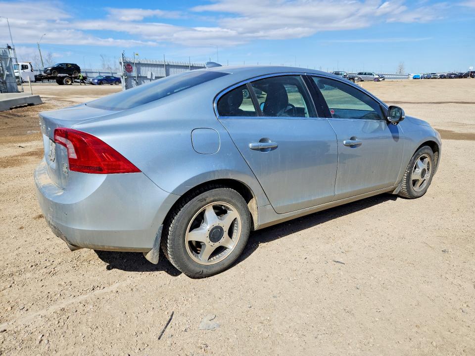 49629996 :رقم المزاد ، YV1902FH4B2006241 vin ، 2011 Volvo S60 مزاد بيع