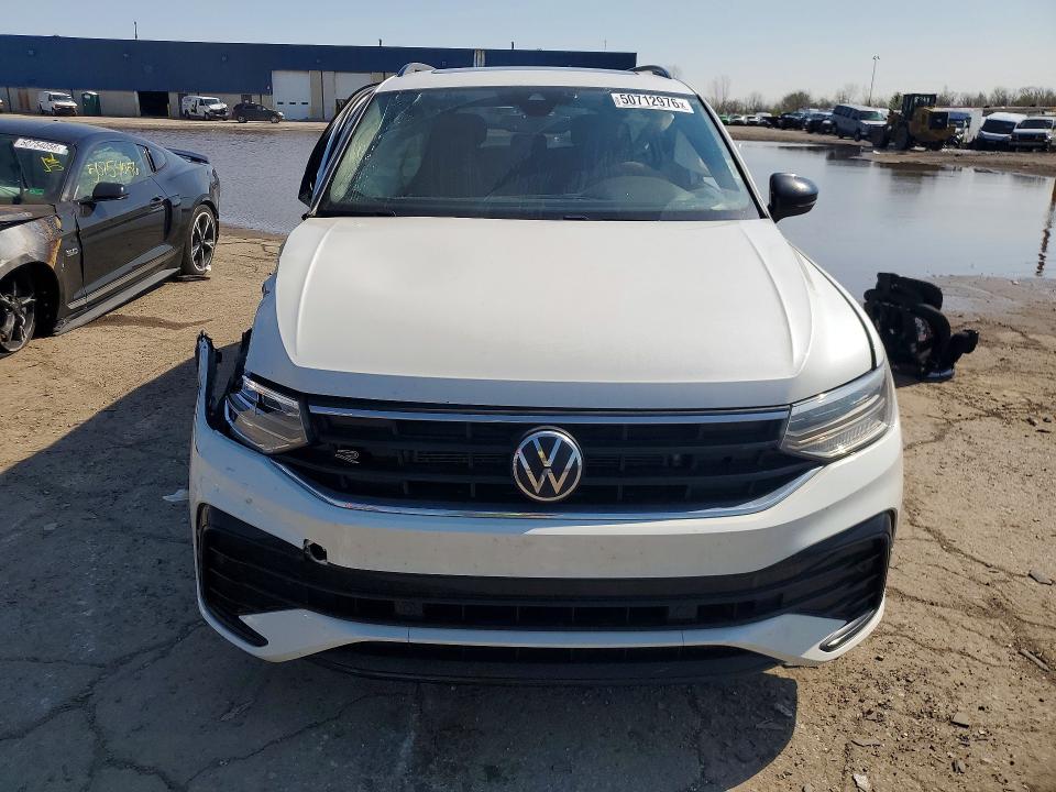 Auction sale of the 2022 Volkswagen Tiguan, vin: 3VV8B7AX5NM113451, lot number: 50712976