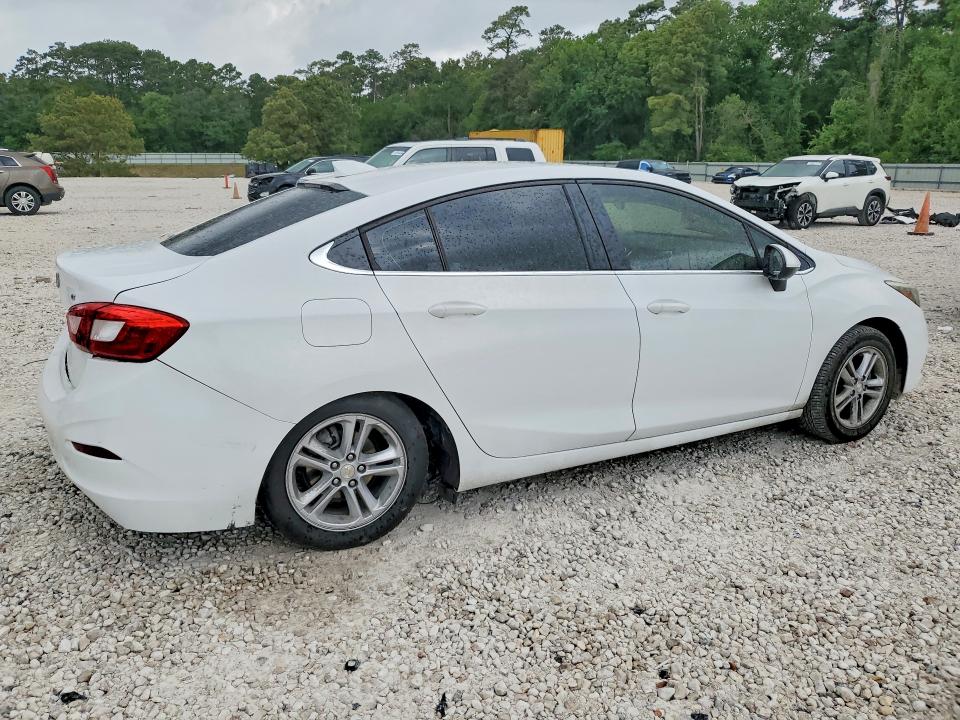 Продажа на аукционе авто 2017 Chevrolet Cruze, vin: 3G1BE5SM2HS556282, номер лота: 48648876