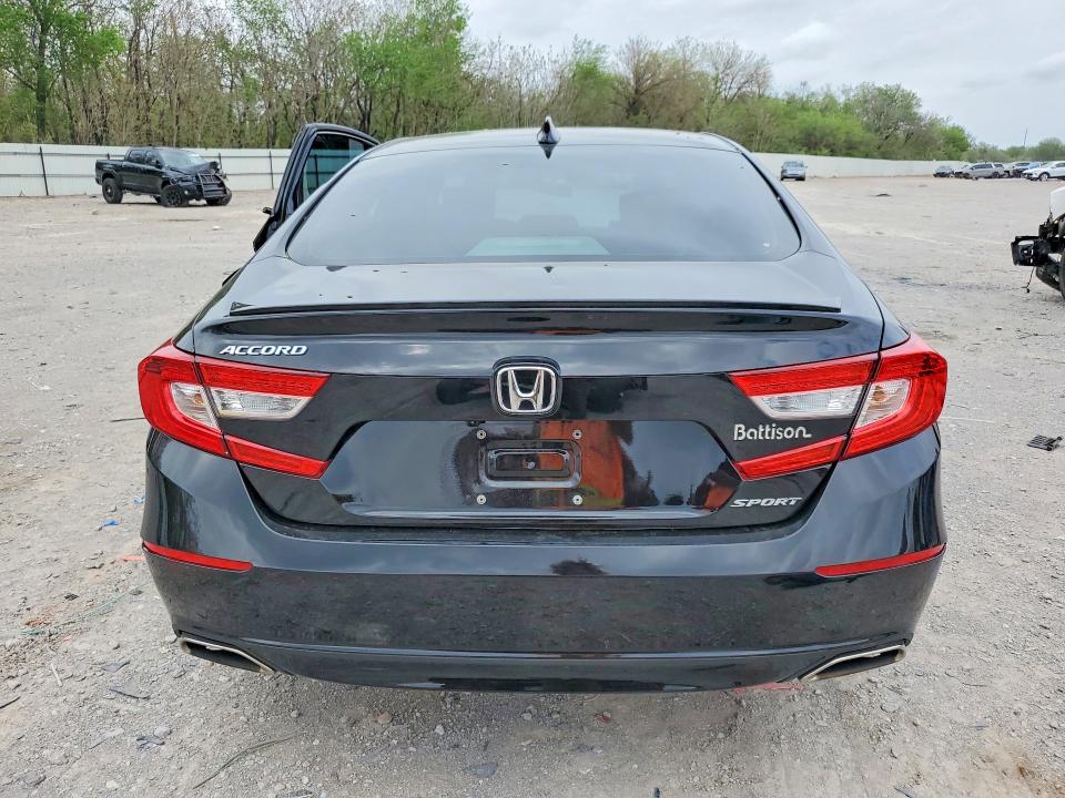 Aukcja sprzedaży 2018 Honda Accord, vin: 1HGCV1F37JA103340, numer aukcji: 48861686