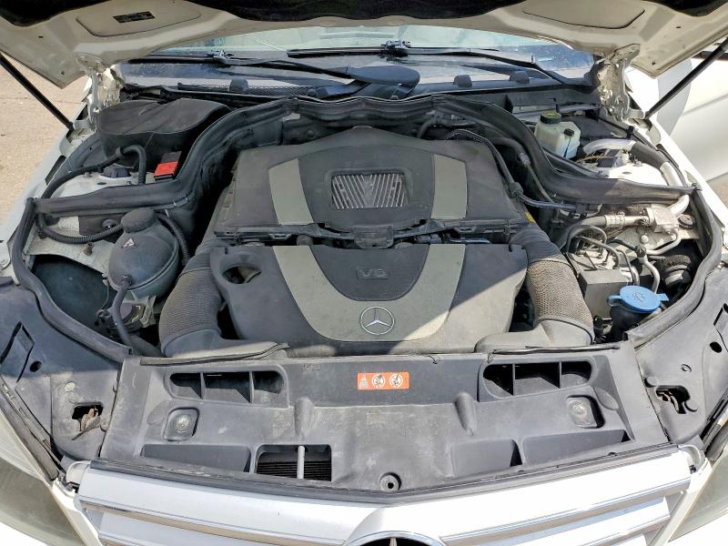 Продажа на аукционе авто 2011 Mercedes-benz C, vin: WDDGF8BB1BR151475, номер лота: 49138126