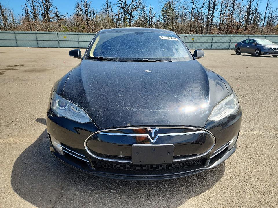 Продажа на аукционе авто 2013 Tesla Model S, vin: 5YJSA1DP6DFP14029, номер лота: 51116666
