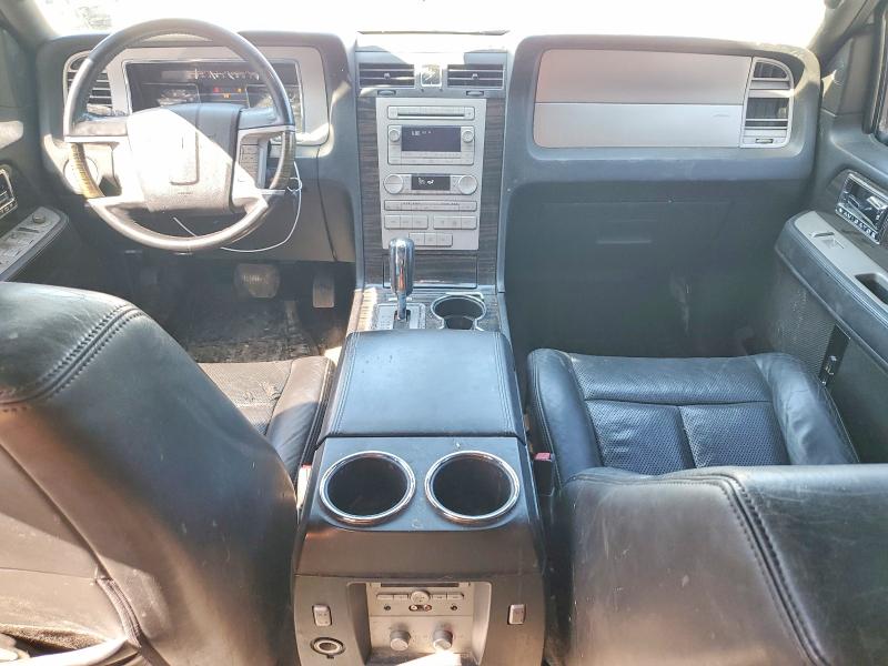 48761276 :رقم المزاد ، 5LMJJ2J56AEJ10376 vin ، 2010 Lincoln Townhouse Navigator مزاد بيع