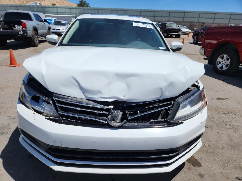 2018 Volkswagen Jetta მანქანა იყიდება აუქციონზე, vin: 3VWDB7AJ0JM225297, აუქციონის ნომერი: 51026216