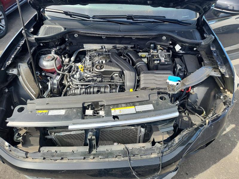 Продаж на аукціоні авто 2022 Volkswagen Taos, vin: 3VVWX7B24NM091065, номер лоту: 49046666