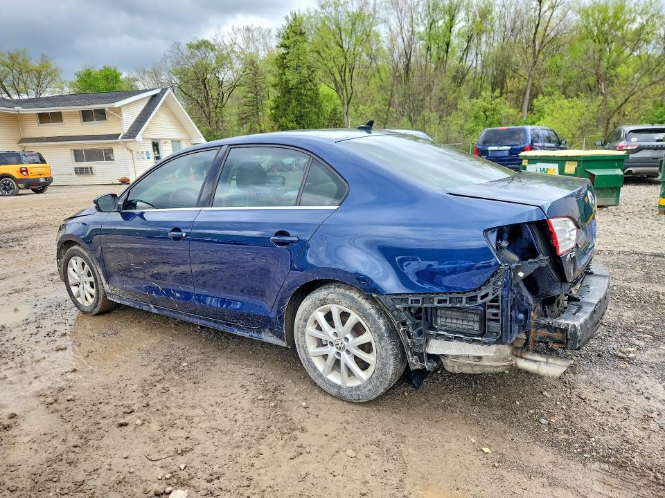 51963866 :رقم المزاد ، 3VWB17AJ7EM417090 vin ، 2014 Volkswagen Jetta مزاد بيع
