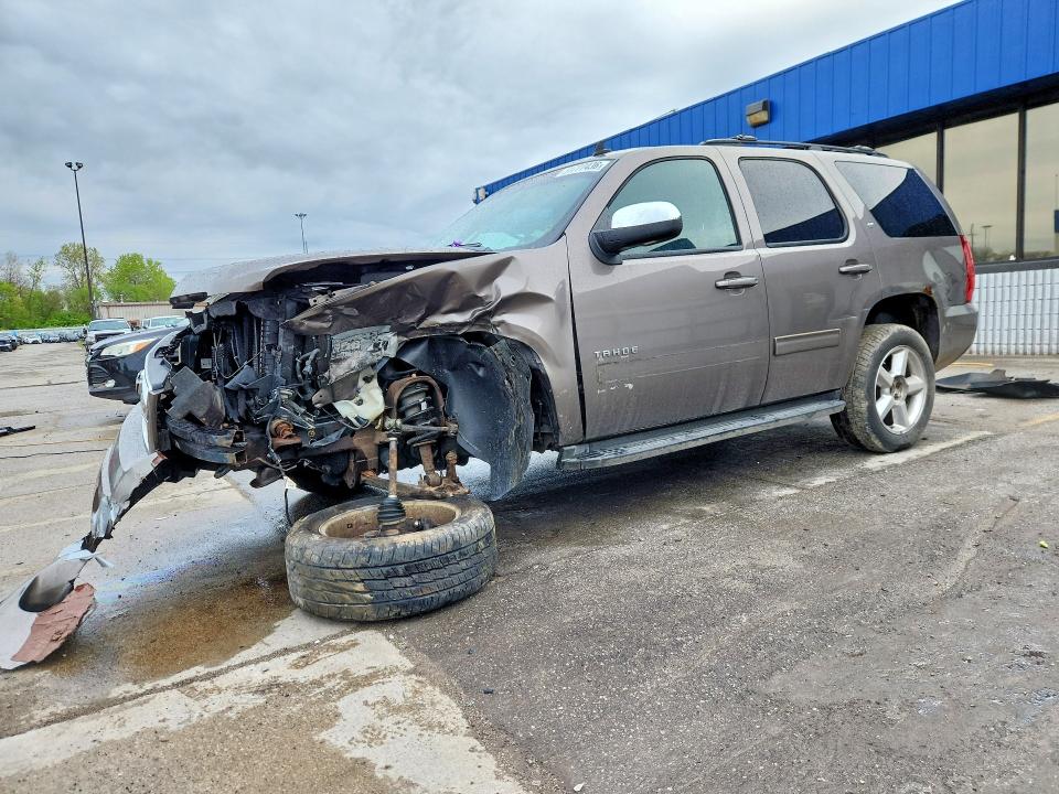 Продажа на аукционе авто 2011 Chevrolet Tahoe, vin: 1GNSKBE03BR383610, номер лота: 51777436