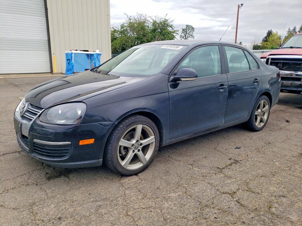 51010136 :رقم المزاد ، 3VWJZ71K19M154288 vin ، 2009 Volkswagen Jetta مزاد بيع