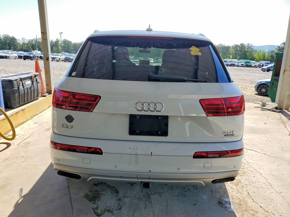 50458936 :رقم المزاد ، WA1LAAF73HD021931 vin ، 2017 Audi Q7 مزاد بيع