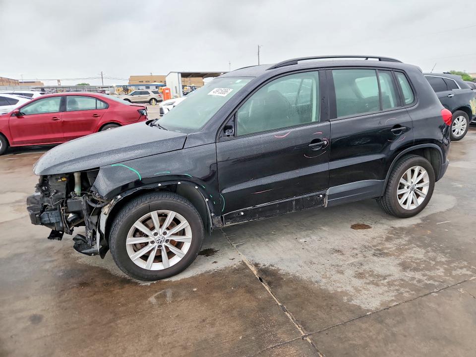 49915086 :رقم المزاد ، WVGAV7AX7HK042994 vin ، 2017 Volkswagen Tiguan مزاد بيع