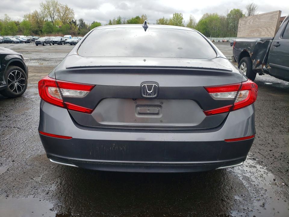 Продаж на аукціоні авто 2018 Honda Accord, vin: 1HGCV1F12JA095923, номер лоту: 51808146