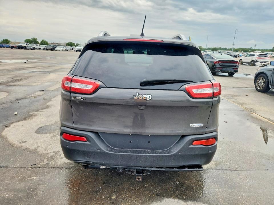 Продажа на аукционе авто 2017 Jeep Cherokee, vin: 1C4PJLCB3HW642814, номер лота: 52173266
