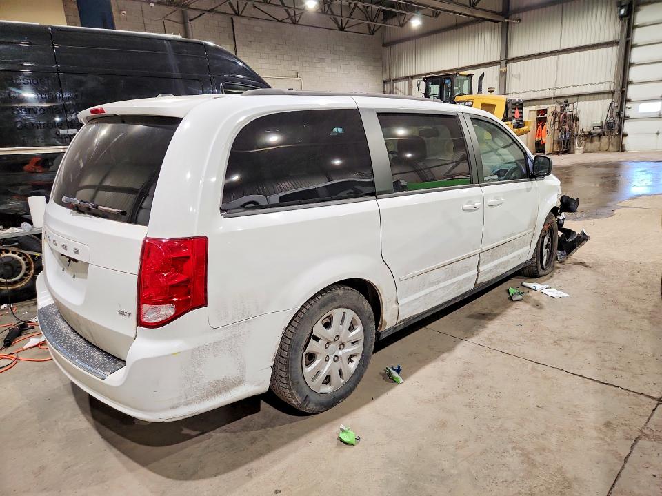 49471716 :رقم المزاد ، 2C4RDGBGXFR634106 vin ، 2015 Dodge Grand Caravan مزاد بيع