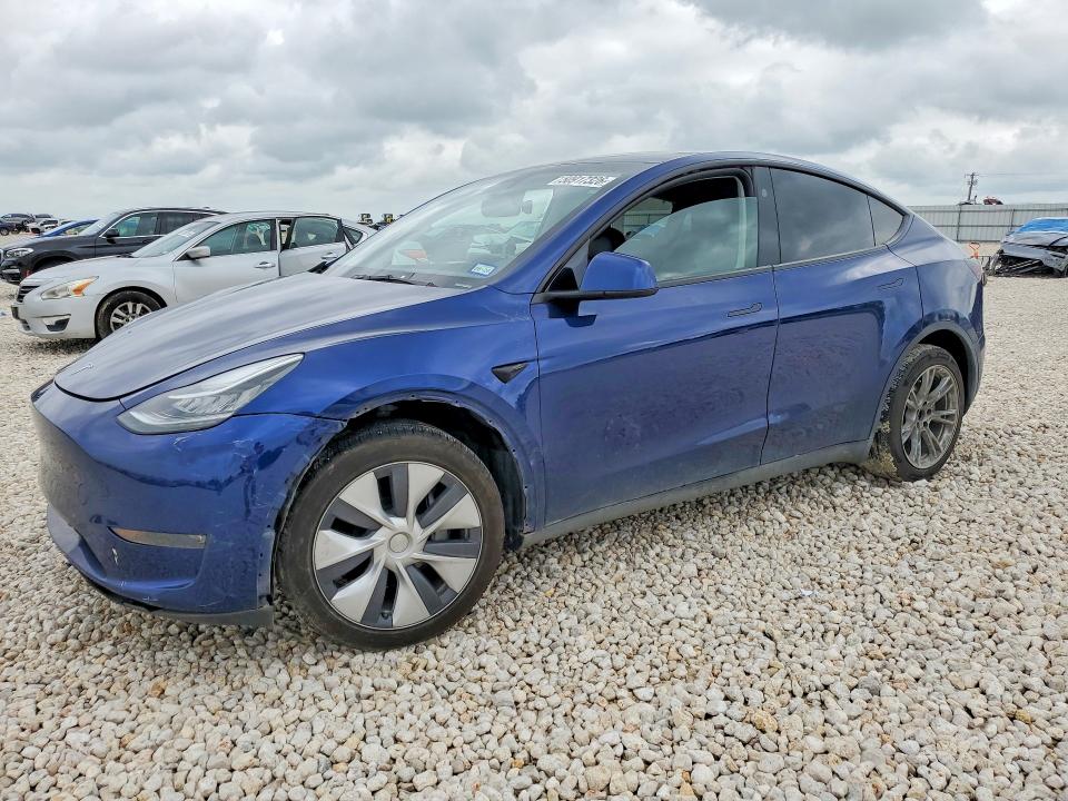 50917326 :رقم المزاد ، 7SAYGDEEXPA136867 vin ، 2023 Tesla Model Y مزاد بيع