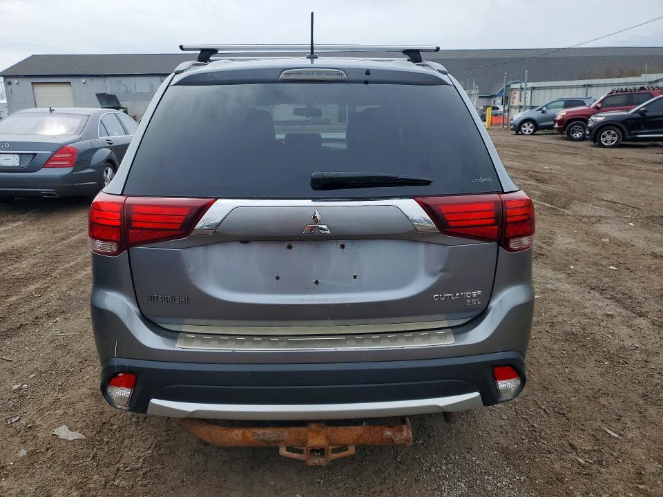 Продаж на аукціоні авто 2016 Mitsubishi Outlander, vin: JA4AZ3A32GZ017774, номер лоту: 49424836