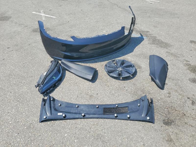 Продажа на аукционе авто 2024 Tesla Model 3, vin: 5YJ3E1EA3RF744440, номер лота: 49106636