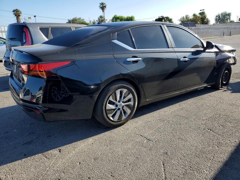 47100476 :رقم المزاد ، 1N4BL4BV5LC255090 vin ، 2020 Nissan Altima مزاد بيع