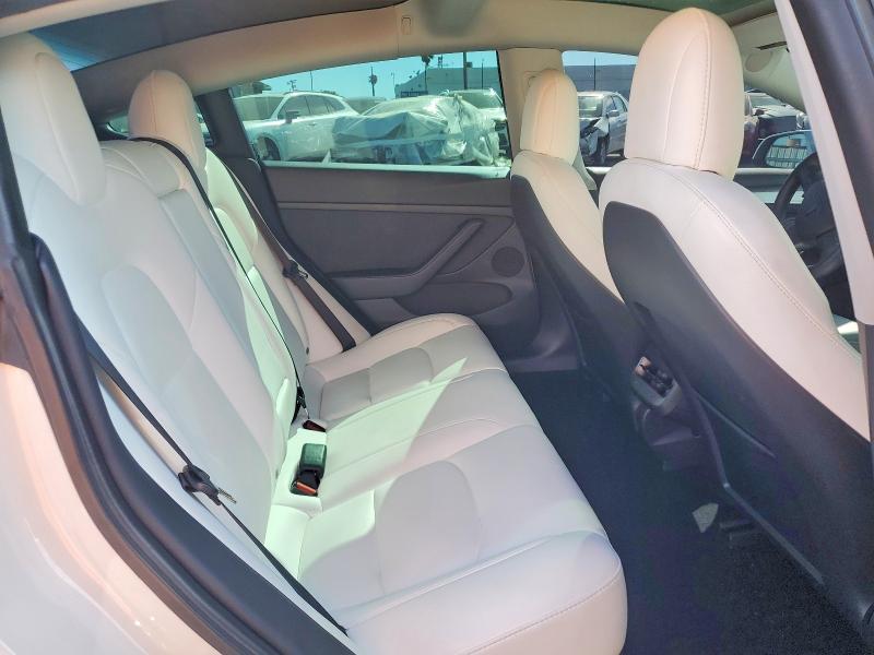 Продаж на аукціоні авто 2021 Tesla Model 3, vin: 5YJ3E1EA4MF024864, номер лоту: 49498576