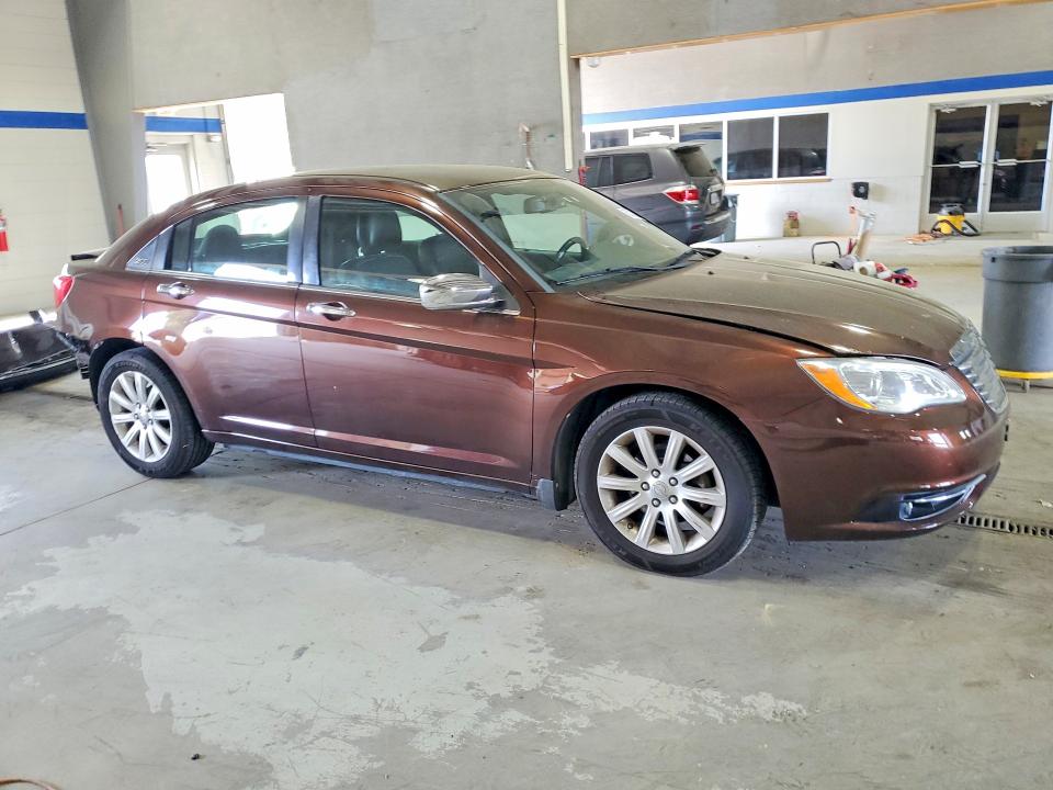 Продажа на аукционе авто 2013 Chrysler 200, vin: 1C3CCBCG8DN653178, номер лота: 50296096