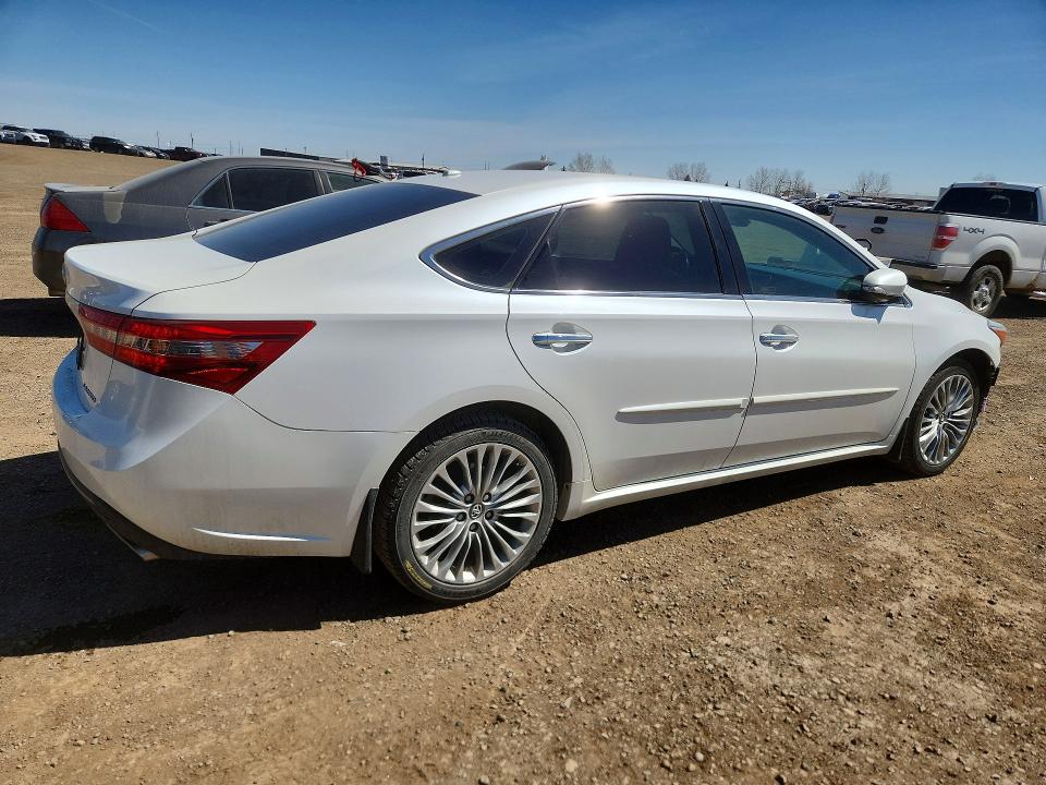 Auction sale of the 2018 Toyota Avalon, vin: 4T1BK1EB0JU268913, lot number: 52171016