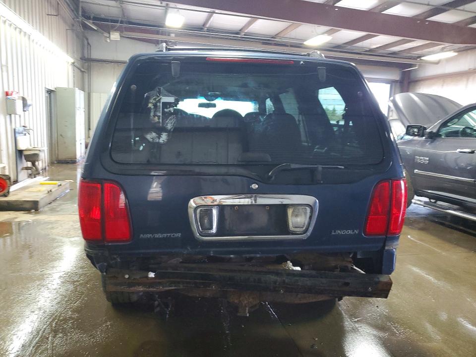 Продажа на аукционе авто 1998 Lincoln Navigator, vin: 5LMPU28L7WLJ33223, номер лота: 50176676