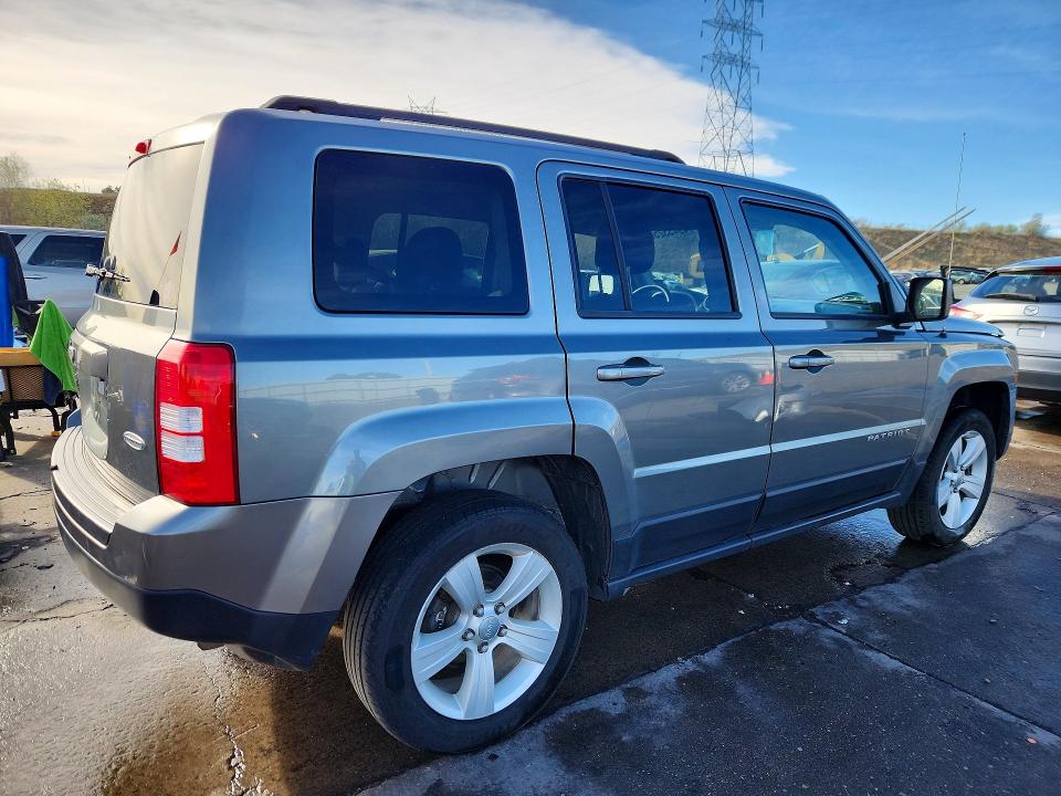 49433256 :رقم المزاد ، 1C4NJRFB9DD234586 vin ، 2013 Jeep Patriot مزاد بيع