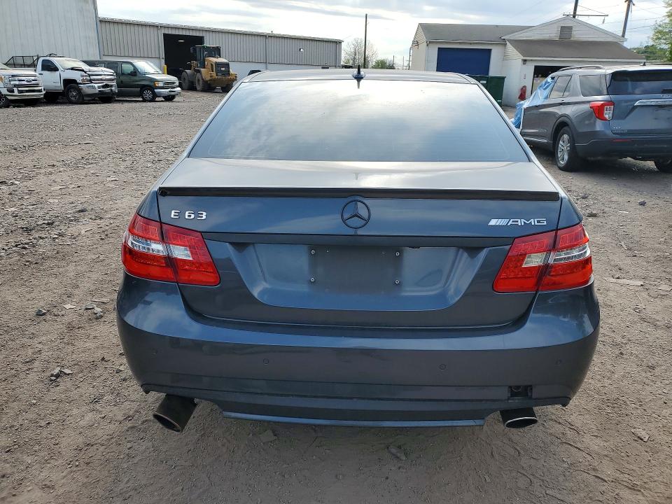 Продаж на аукціоні авто 2010 Mercedes-benz E, vin: WDDHF7HB8AA090113, номер лоту: 51304786