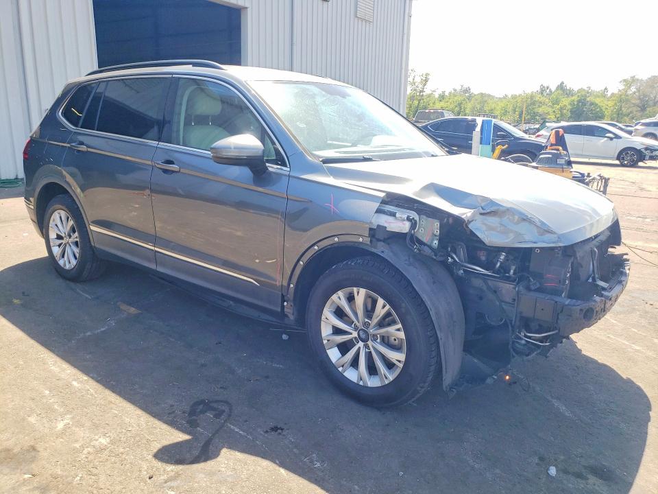2018 Volkswagen Tiguan მანქანა იყიდება აუქციონზე, vin: 3VV3B7AX3JM146985, აუქციონის ნომერი: 50334646