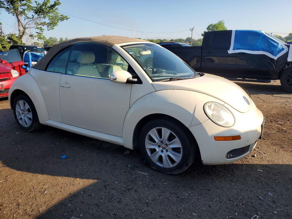 51133276 :رقم المزاد ، 3VWPG31Y58M413361 vin ، 2008 Volkswagen New Beetle مزاد بيع