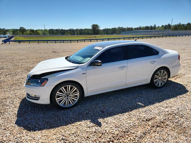 49013146 :رقم المزاد ، 1VWBT7A39FC090125 vin ، 2015 Volkswagen Passat مزاد بيع