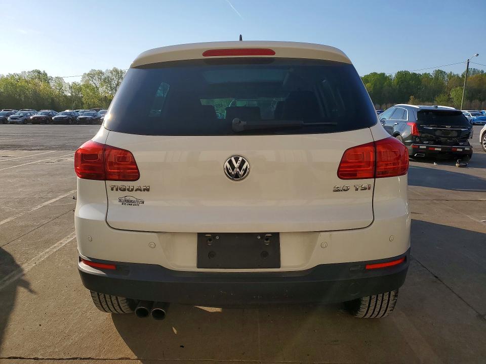 2013 Volkswagen Tiguan მანქანა იყიდება აუქციონზე, vin: WVGAV7AX1DW502153, აუქციონის ნომერი: 48919536