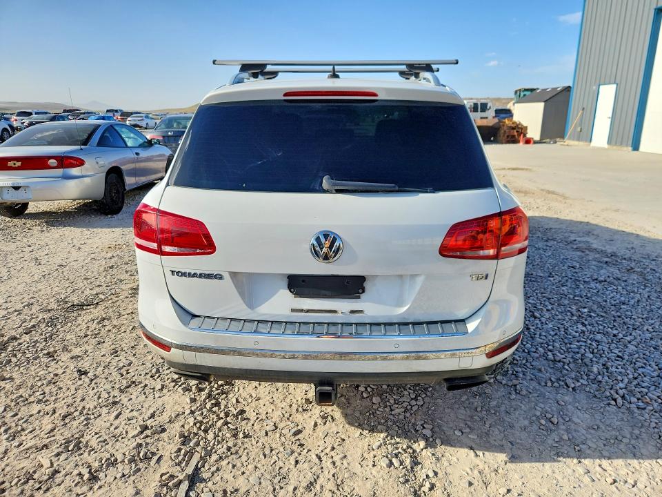 Продажа на аукционе авто 2015 Volkswagen Touareg, vin: WVGEP9BP0FD002764, номер лота: 50637616