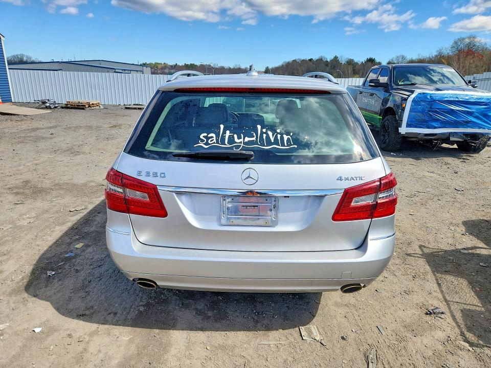 2011 Mercedes-benz E მანქანა იყიდება აუქციონზე, vin: WDDHH8HB2BA470064, აუქციონის ნომერი: 51266316