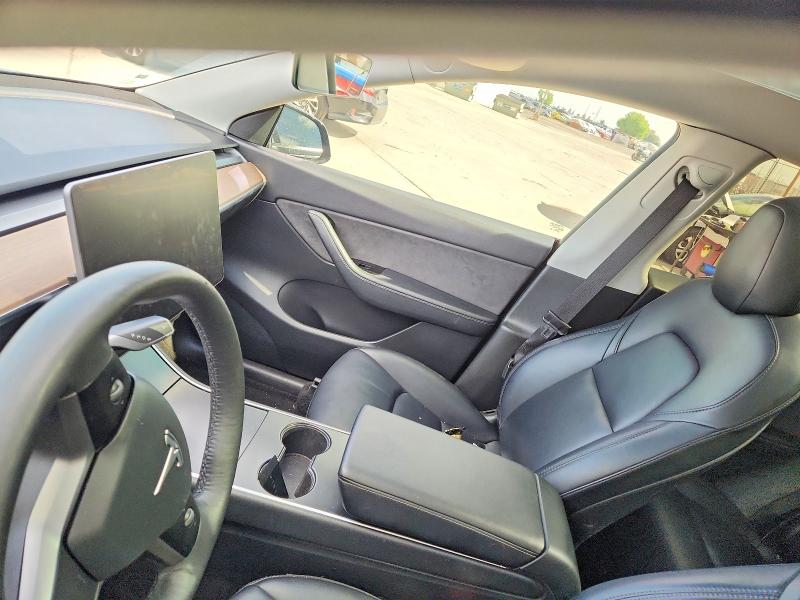 2021 Tesla Model Y მანქანა იყიდება აუქციონზე, vin: 5YJYGDEE2MF115720, აუქციონის ნომერი: 49230376