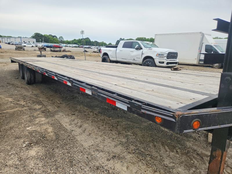 51477046 :رقم المزاد ، 1E9BF3526NS230723 vin ، 2022 Elite Trailer Trailer مزاد بيع
