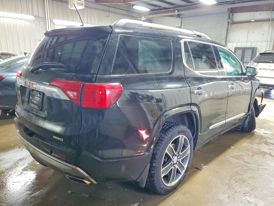 50769886 :رقم المزاد ، 1GKKNXLS1JZ201407 vin ، 2018 Gmc Acadia مزاد بيع