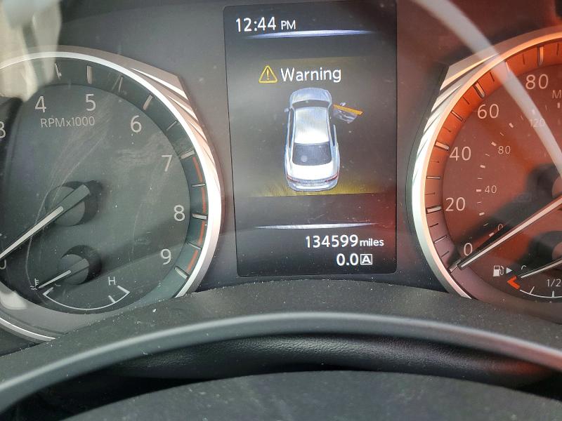 50615646 :رقم المزاد ، JN1EV7AP2JM366356 vin ، 2018 Infiniti Q50 مزاد بيع