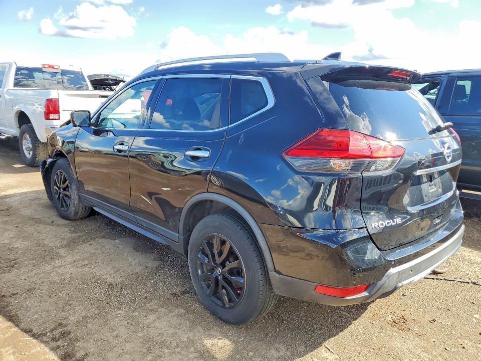 Продаж на аукціоні авто 2017 Nissan Rogue, vin: KNMAT2MV8HP615220, номер лоту: 49929406
