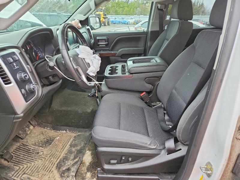 49917006 :رقم المزاد ، 1GT12SEY6JF118805 vin ، 2018 Gmc C2500 مزاد بيع
