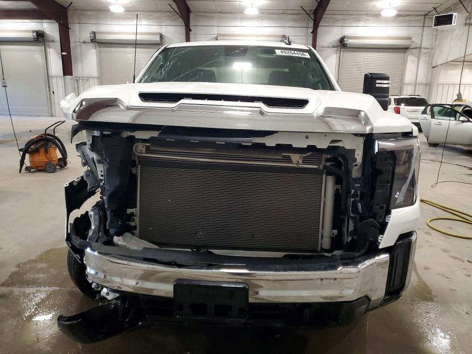 49264456 :رقم المزاد ، 1GT5ULE77SF133551 vin ، 2025 Gmc Sierra مزاد بيع