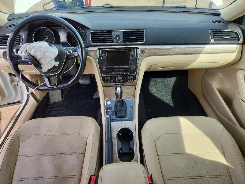 2016 Volkswagen Passat მანქანა იყიდება აუქციონზე, vin: 1VWBT7A31GC005618, აუქციონის ნომერი: 51001516