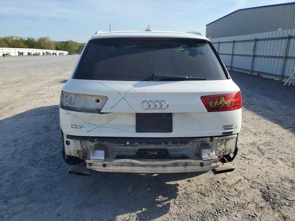 48959206 :رقم المزاد ، WA1LAAF78JD019243 vin ، 2018 Audi Q7 مزاد بيع