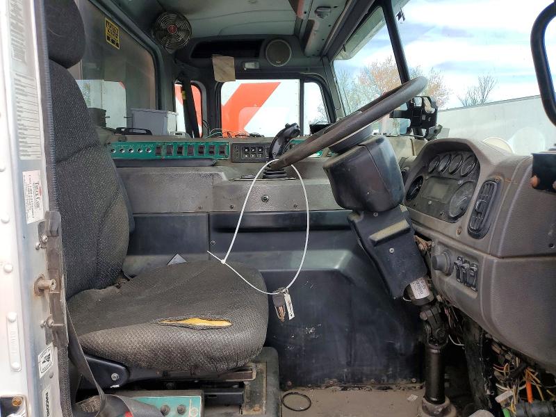 Продаж на аукціоні авто 2017 Peterbilt 320, vin: 3BPZLJ0X0HF108018, номер лоту: 51585456