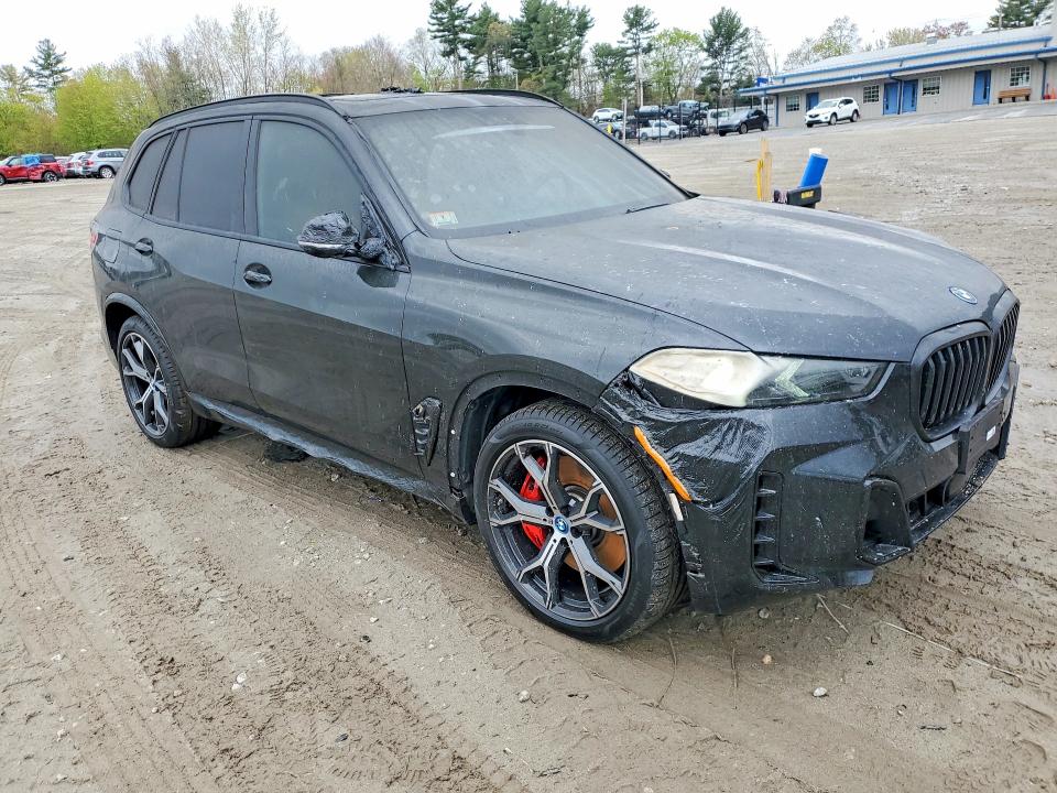 51814466 :رقم المزاد ، 5UX43EU04R9T30411 vin ، 2024 Bmw X5 مزاد بيع