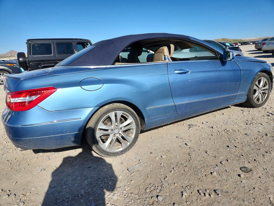51372456 :رقم المزاد ، WDDKK5GF6BF064396 vin ، 2011 Mercedes-benz E مزاد بيع