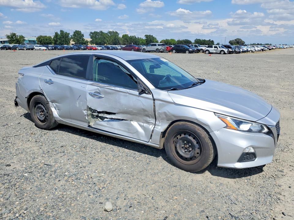 2019 Nissan Altima მანქანა იყიდება აუქციონზე, vin: 1N4BL4BV1KC155907, აუქციონის ნომერი: 51507686