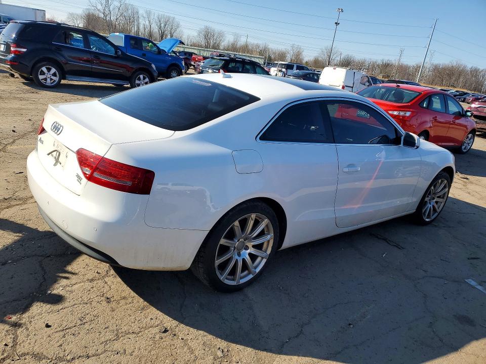 48930686 :رقم المزاد ، WAULFAFRXBA038725 vin ، 2011 Audi A5 مزاد بيع